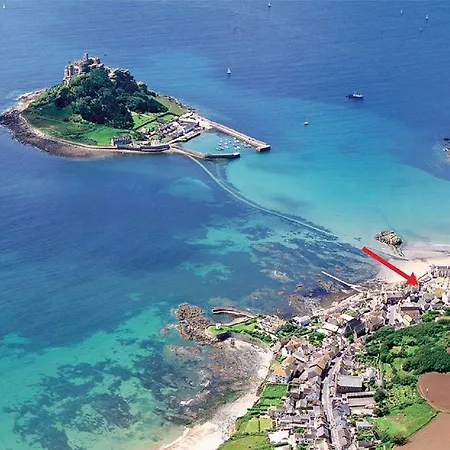 Marazion Hotel 4*